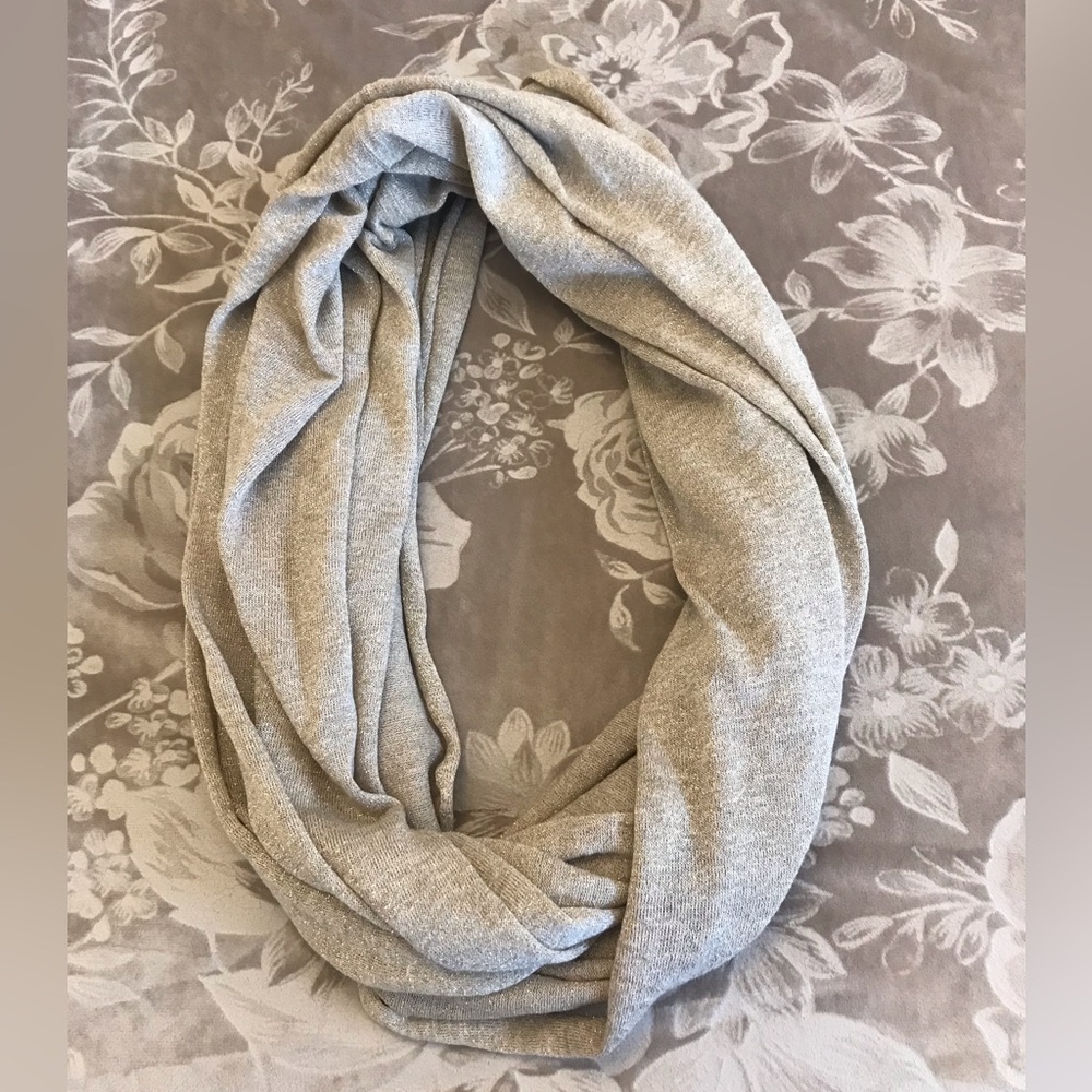Women’s Club Monaco Infinity Scarf